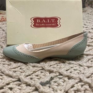 Brand new! Just ordered the wrong size!